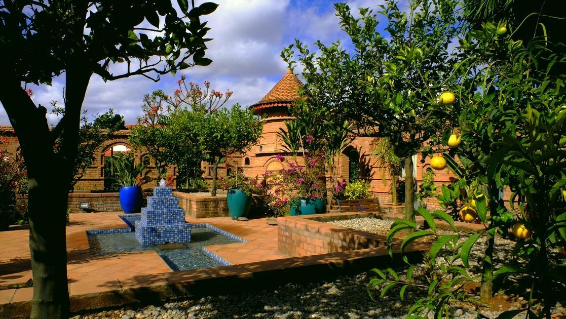 Eco Lodge Les Chambres Du Voyageur アンツィラベ エクステリア 写真
